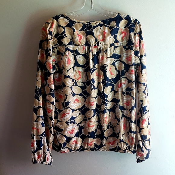 Lucky brand long sleeve size medium - Picture 4 of 4